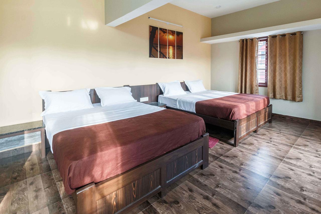 Karkera Comforts Hotel Madikeri Eksteriør billede