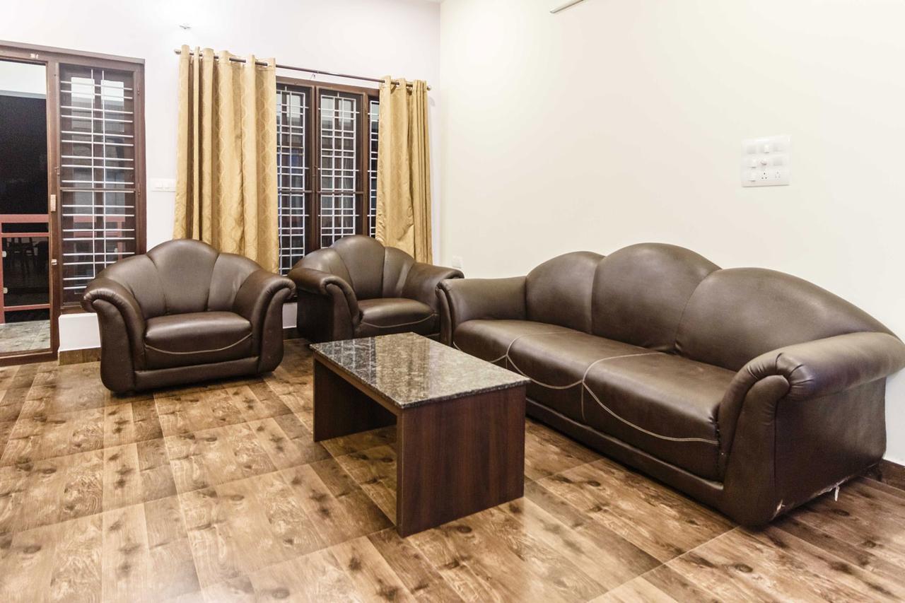 Karkera Comforts Hotel Madikeri Eksteriør billede